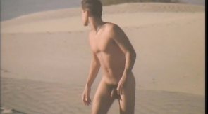 Outdoor blowjob quickly transforms into hardcore anal sex