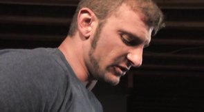 Jacked-up hunk fucking an admittedly beefy twink bottom