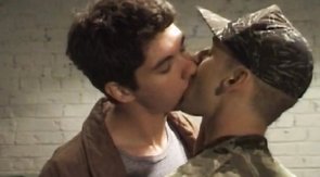 Black dick that's full of cum if a nice gift for boyfriend