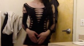 Sexy Asian CD dancing jackoff