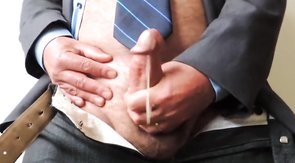 Me DaDDyBigBEAR Boss In Suit Cumshot