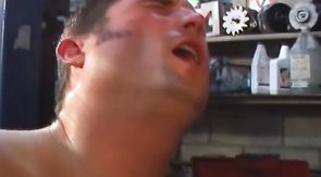 Two hardcore mechanics are enjoying their break