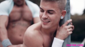 Hunk men Draven Navarro and Andy Taylor slupring dicks