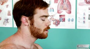 An oral nurse demonstrates the horny first aid!