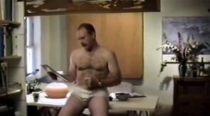 HOT SUIT DADDY MASTURBATING TO COMPLETION