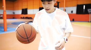 抖音网红大屌乐仔激战腹肌学弟