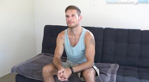 Straight muscular otter solo masturbates at audition