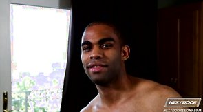 Amazing black solo action with a dark bodybuilder