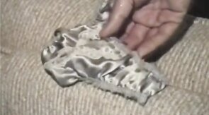 FOR MAXIPAD LOVERS! 1st time w pad in panties!-Vintage Video