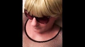Crossdresser Mouthfuck