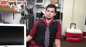 IR amateur bottom BBC fucked in office after dicksuckin