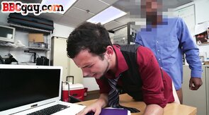 IR amateur bottom BBC fucked in office after dicksuckin