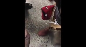 Putaria em banheirao publico