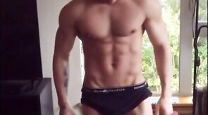 Muscle boy sexy Eddyfitt
