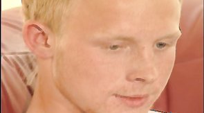 Two aesthetic lovers are wanking their hard pipes