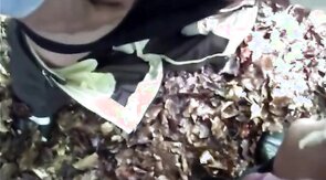 Wichsen und Lutschen im Wald