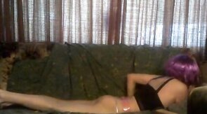 Ryannatranny twerks and spreads legs