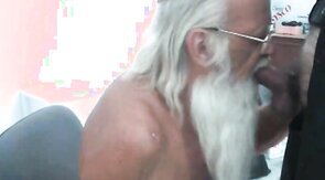 Daddy Santa Paul Eats Breakfast