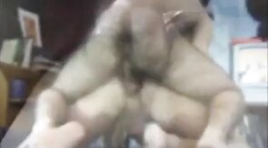 Comido pelo coroa peludao