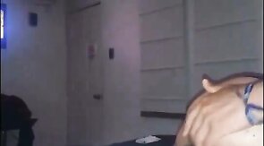 femboy se queja como putita