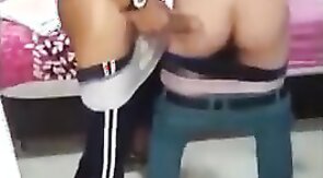 Novinhos gatos se pegando