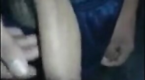 Cabeleireiro pega no pau do cliente