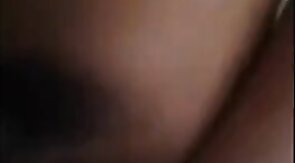 Amigao roludo gozando no vidro