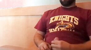 Bearded Bro Public Jerk Off in A Coffee Shop