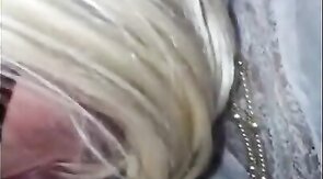 Herrenschwanz lutschen - sucking masters cock