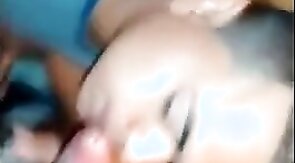 Novinho do funk tirou leite do pau