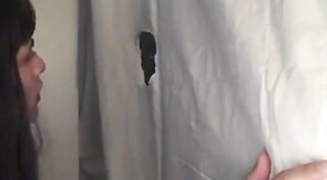 Amateur CD sucks another load at gloryhole