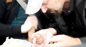 A Novara Graziano Fortina in auto spompina un 18enne