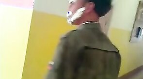 Soldado gostosinho flagrado no banho