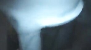 Suce la bite entiere salope