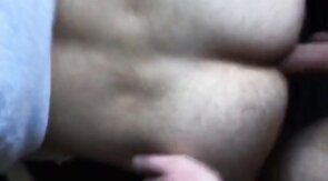 Je lui jouis dans le cul