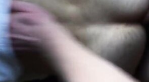 Je lui jouis dans le cul