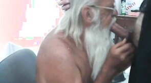 Daddy Santa Paul Eats Breakfast