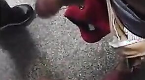 Putaria em banheirao publico