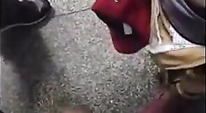 Putaria em banheirao publico