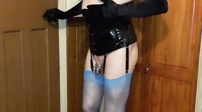 SISSY TRANSVESTITE