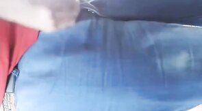 maduro me folla en aparcamiento oldman fuck parking