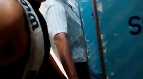 Pegacao rapida no banheirao