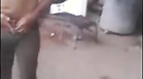 Mecanico leva dedada no cu por R$200