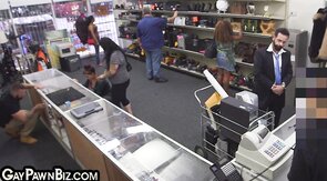 Amateur gaypawn fucks pawnshop owner in office till fac