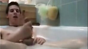 Twink jerking off in bathtub