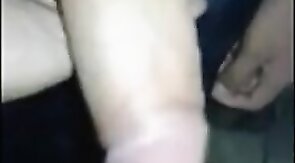 Cabeleireiro pega no pau do cliente