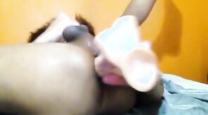 Gaping my asshole make me cum