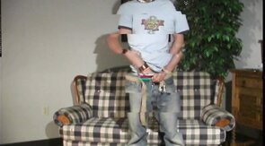 19yo Sexy Guy jerks off