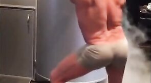 bulto Gianluca Vacchi