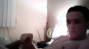 Horny Yorkshire lad cums for girl